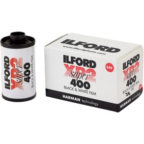 ILFORD XP2 SORT & HVID 135/36 - 400 ISO
