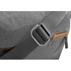 PEAK DESIGN EVERYDAY SLING 10L ASH