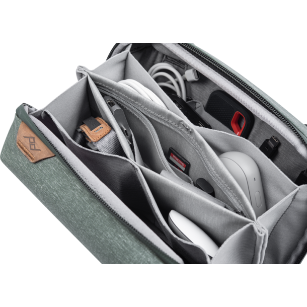 PEAK DESIGN TECH POUCH SAGE