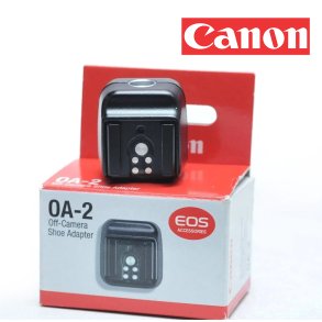 CANON 0A-2 OFF SHOE ADAPTER FLASH
