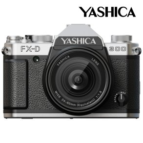 YASHICA  FX-D 300 DIGITAL FILM SIMULATION KAMERA 