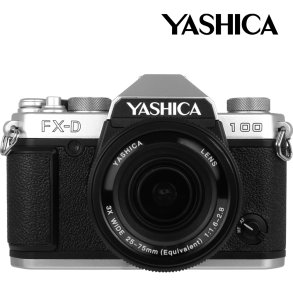 YASHICA  FX-D 100 DIGITAL FILM SIMULATION KAMERA 
