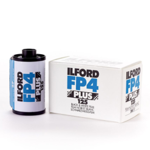 ILFORD FP4 SORT & HVID 125 ISO 135/36
